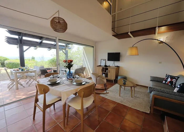 Villa Sous Le Pin - Paisible Face Aux Iles Lavezzi